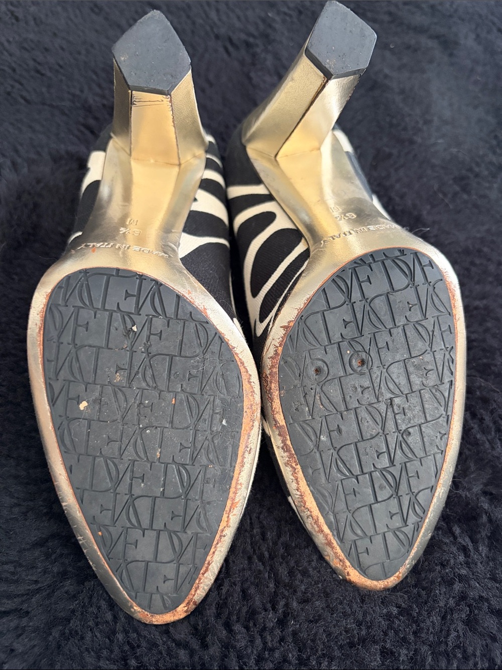 Diane von Furstenberg Black and White Animal Print Heels - Picture 6 of 7